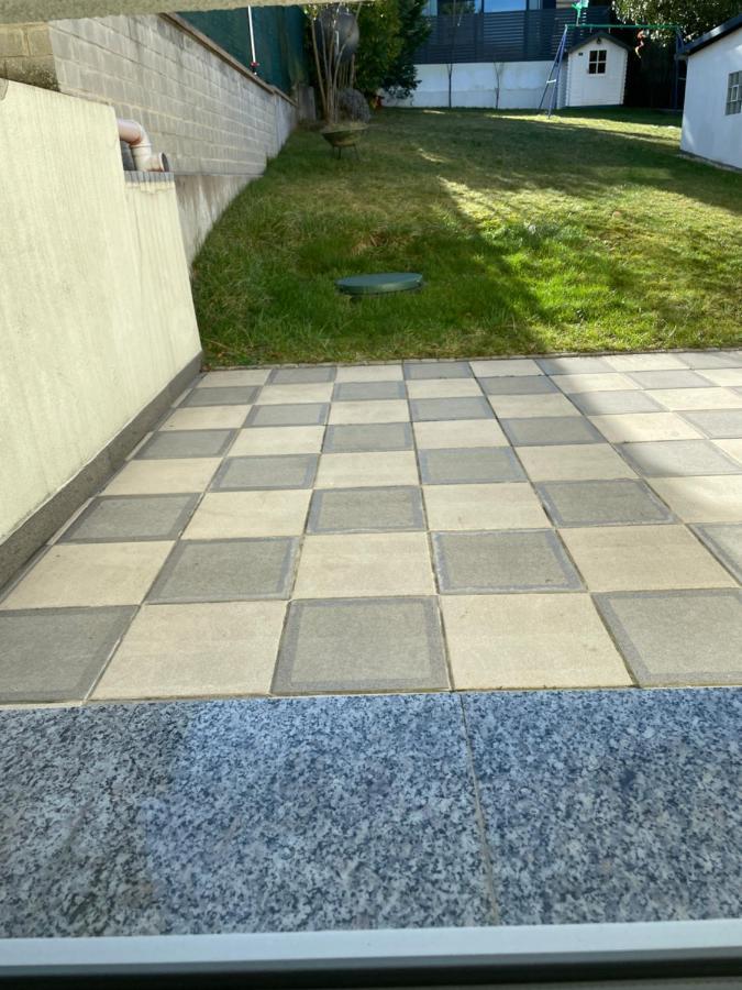 Simple Room In Luxembourg City Εξωτερικό φωτογραφία